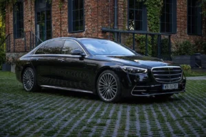 Przewozy osobowe Mercedesem S klasą